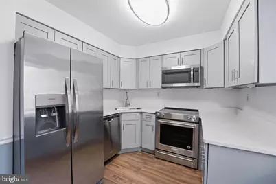 1747 Cy Court, Vienna, VA 22182 - Photo 8