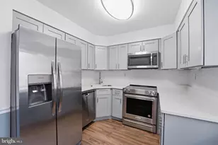1747 Cy Ct, Vienna, VA 22182 - Photo 8
