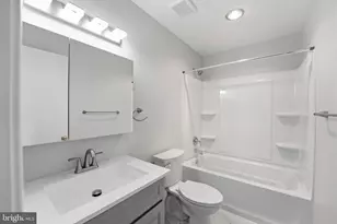 1747 Cy Ct, Vienna, VA 22182 - Photo 18