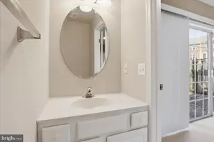 12872 Fair Valley Ct, Fairfax, VA 22033 - Photo 20
