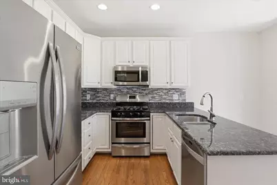 12872 Fair Valley Court, Fairfax, VA 22033 - Photo 4