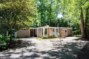 7710 Elba Rd, Alexandria, VA 22306 - Photo 2