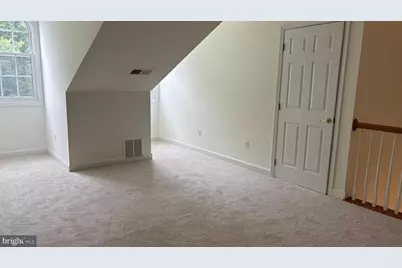 8894 Ashgrove House Lane, Vienna, VA 22182 - Photo 22