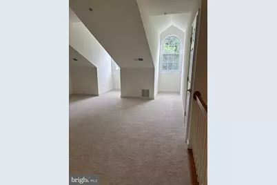 8894 Ashgrove House Lane, Vienna, VA 22182 - Photo 20