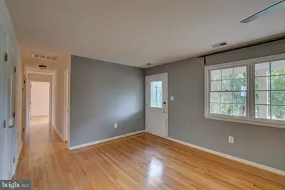 900 Walker Road, Great Falls, VA 22066 - Photo 6