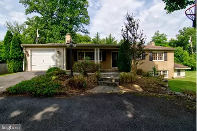900 Walker Road, Great Falls, VA 22066 - Photo 1