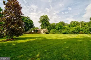 900 Walker Rd, Great Falls, VA 22066 - Photo 1