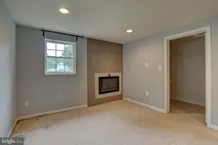 900 Walker Rd, Great Falls, VA 22066 - Photo 34