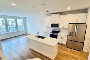 2625 River Birch Rd, Herndon, VA 20171 - Photo 6