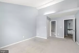 6104 Stonepath Cir, Centreville, VA 20120 - Photo 24