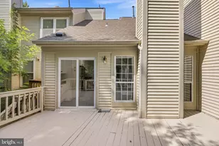 6104 Stonepath Cir, Centreville, VA 20120 - Photo 36