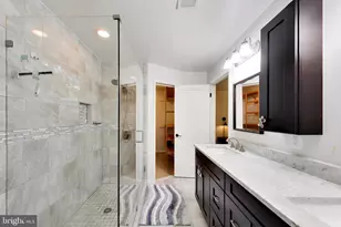 6800 Moon Rock Ct, Alexandria, VA 22306 - Photo 34