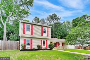 6800 Moon Rock Ct, Alexandria, VA 22306 - Photo 2