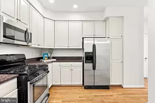 1278 Woodbrook Ct, Reston, VA 20194 - Photo 26