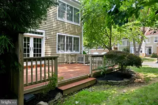 1278 Woodbrook Ct, Reston, VA 20194 - Photo 4