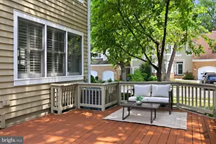 1278 Woodbrook Ct, Reston, VA 20194 - Photo 6