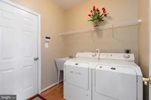 13312 Scotch Run Ct, Centreville, VA 20120 - Photo 24