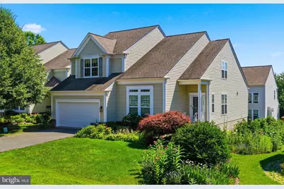 13507 Jeb Stuart Square, Centreville, VA 20120 - Photo 2