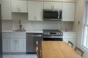 5664 Cabells Mill Ct, Centreville, VA 20120 - Photo 4