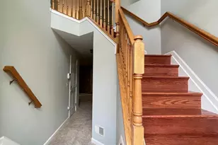 4106 Hazelwood Ct, Fairfax, VA 22030 - Photo 2