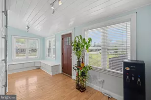 8608 Woodlawn Ct, Alexandria, VA 22309 - Photo 14