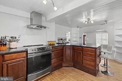 8608 Woodlawn Court, Alexandria, VA 22309 - Photo 10