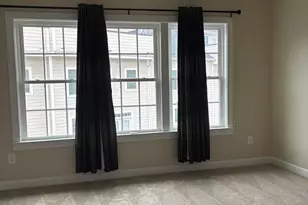 3184 Yeager Dr, Herndon, VA 20171 - Photo 4