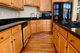 7449 Carriage Hills Dr, McLean, VA 22102 - Photo 6