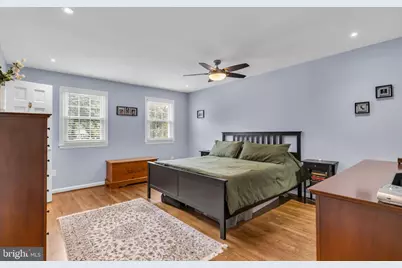 8001 Leyton Place, Springfield, VA 22152 - Photo 18