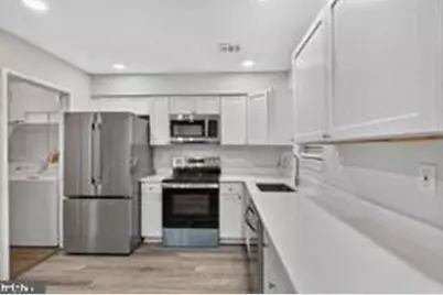 2006 Headlands Circle, Reston, VA 20191 - Photo 4