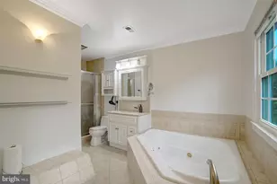 8304 Five Gates Rd, Annandale, VA 22003 - Photo 36