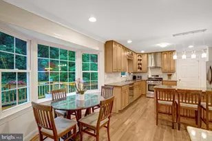 8304 Five Gates Rd, Annandale, VA 22003 - Photo 28