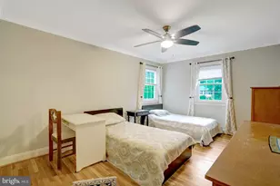 8304 Five Gates Rd, Annandale, VA 22003 - Photo 48