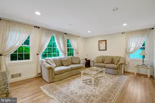 8304 Five Gates Rd, Annandale, VA 22003 - Photo 10
