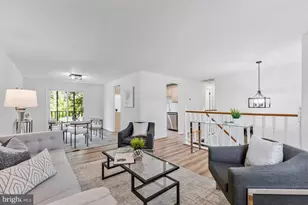 12809 Bexhill Ct, Herndon, VA 20171 - Photo 14