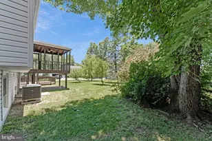 12809 Bexhill Ct, Herndon, VA 20171 - Photo 46