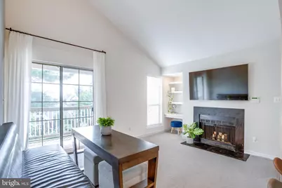 3908 Penderview Drive #638, Fairfax, VA 22033 - Photo 2