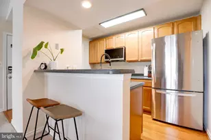 3908 Penderview Dr, Fairfax, VA 22033 - Photo 8
