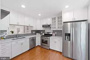 6052 Kestner Cir, Alexandria, VA 22315 - Photo 6