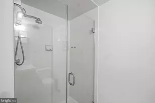 6052 Kestner Cir, Alexandria, VA 22315 - Photo 26