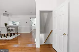 6052 Kestner Cir, Alexandria, VA 22315 - Photo 22