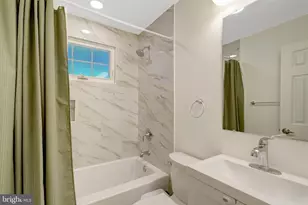 8527 Parliament Dr, Springfield, VA 22151 - Photo 22