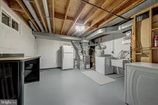 9259 Bailey Ln, Fairfax, VA 22031 - Photo 36