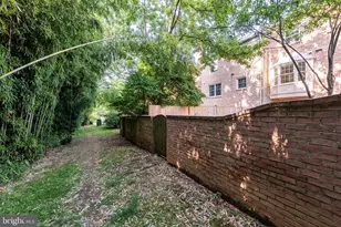 9259 Bailey Ln, Fairfax, VA 22031 - Photo 40