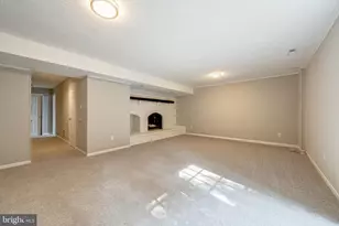 9259 Bailey Ln, Fairfax, VA 22031 - Photo 34