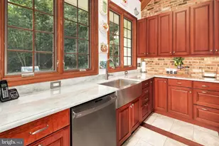 8107 Vista Point Ln, Fairfax Station, VA 22039 - Photo 56