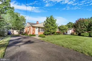 8011 Jackson Rd, Alexandria, VA 22308 - Photo 2