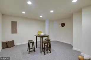 6087 Piney Woods Ct, Alexandria, VA 22315 - Photo 22
