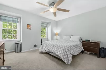 8853 Applecross Lane, Springfield, VA 22153 - Photo 24