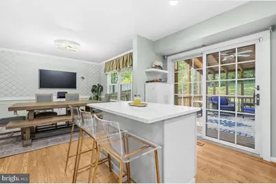 8853 Applecross Lane, Springfield, VA 22153 - Photo 6